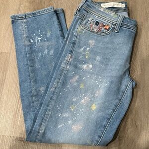 Anthropologie Women’s paint splattered/embroidered jeans